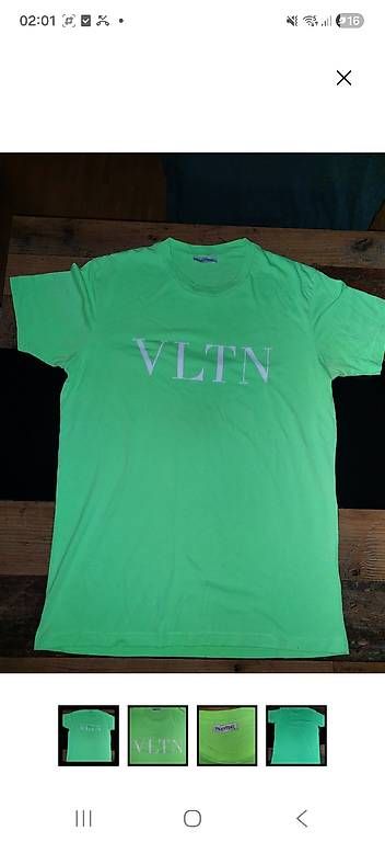 T-shirt: VALENTINO T-Shirt – Usato da Enggistein venduto da sar_b8hz 3
