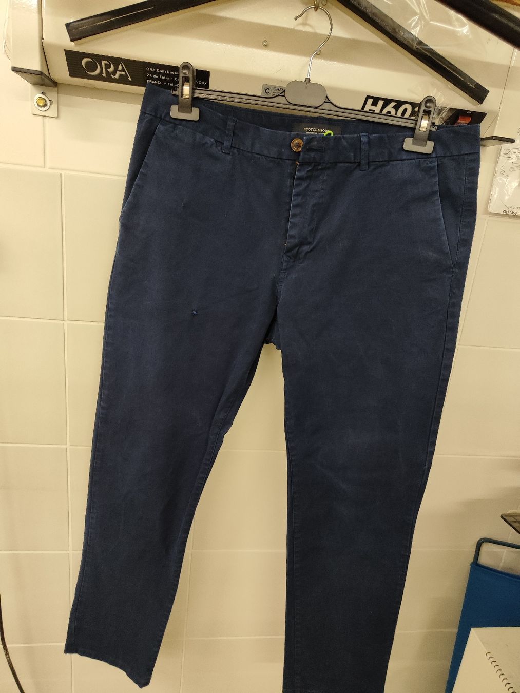 Pantaloni: Herren Hose 34/33 – Usato da Langnau am Albis venduto da Judithsebi