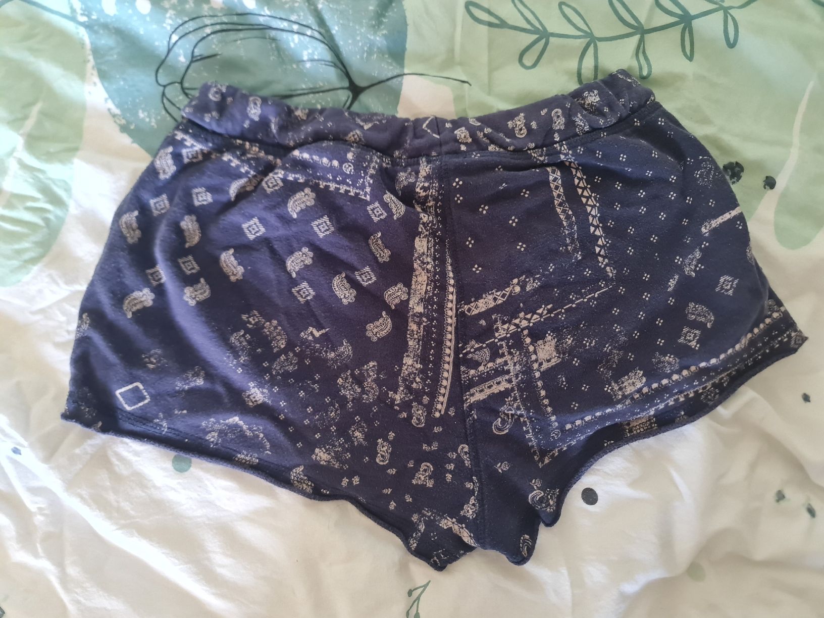 Pantaloni: Shorts Gr. 38 Sommer-Look – Usato da Noflen BE venduto da vco_hnn7 1