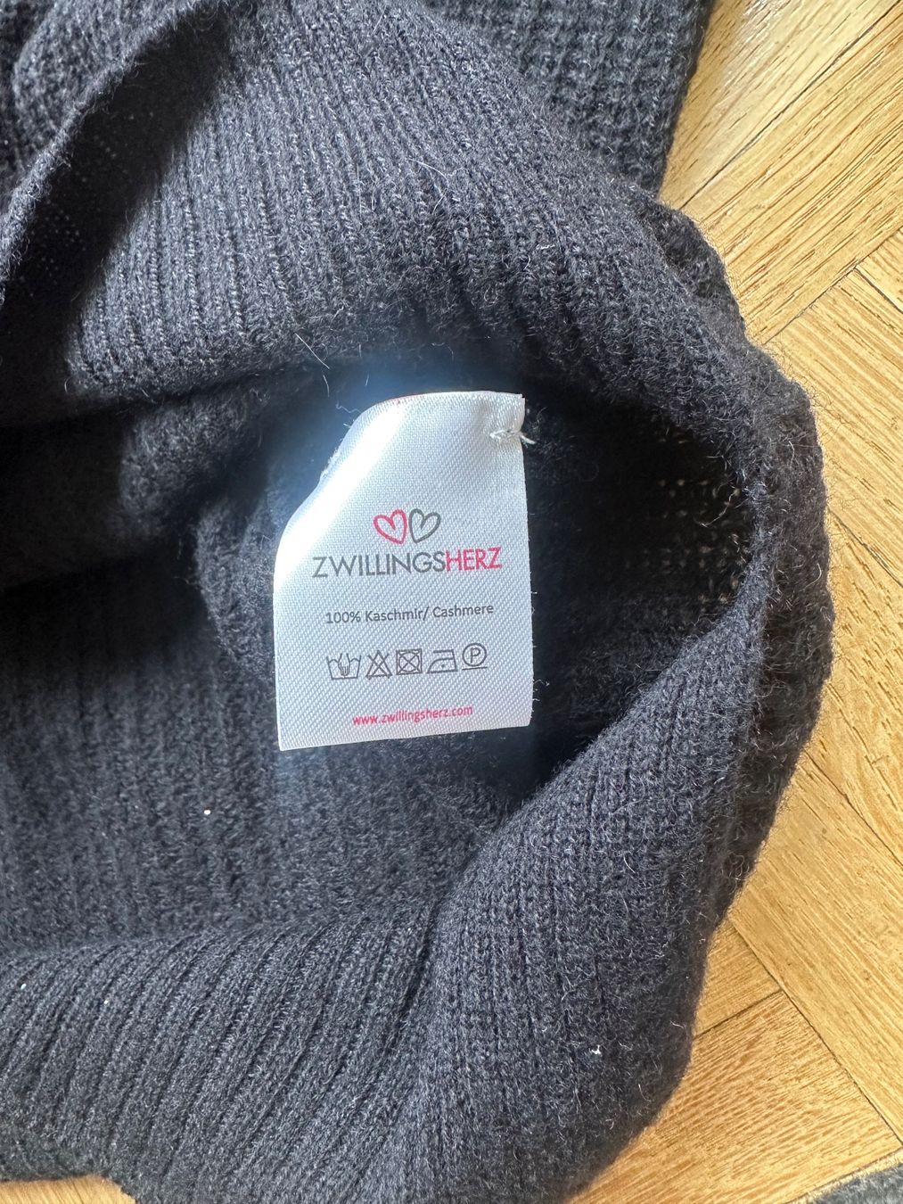 Pullover & Sweatshirts: 100% Kaschmir Oversize Pullover – Neu und originalverpackt aus Zürich von ong8 3