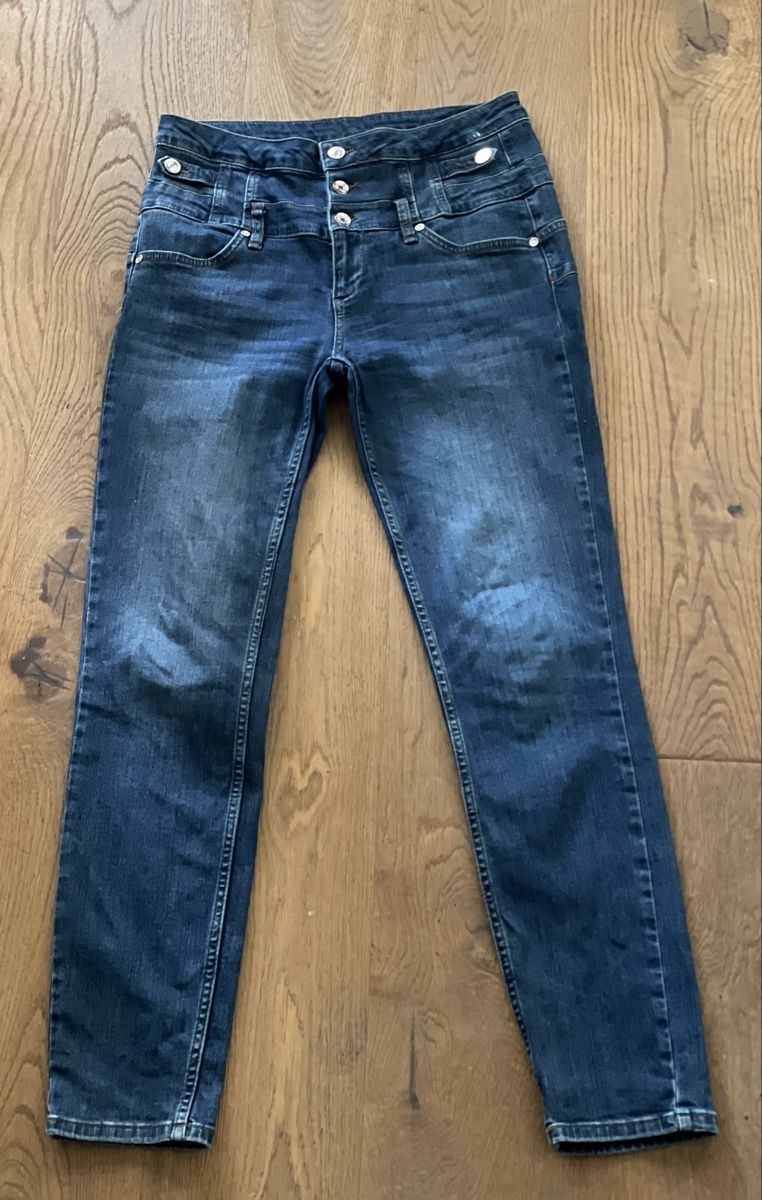 Liu Jo Jeans: Liu Jo Jeans Gr. 30 – Usato da Schaffhausen venduto da marakesch41