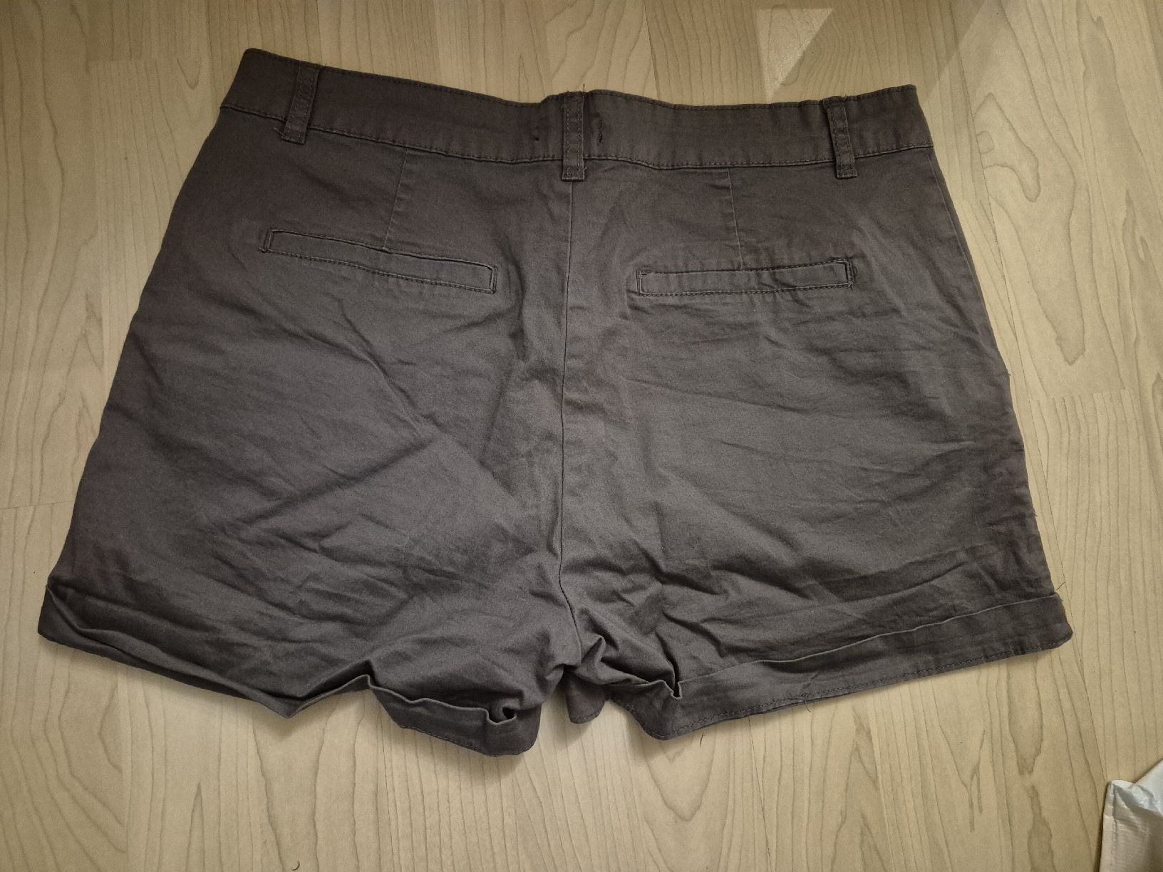 Pantaloni: Chicoree Shorts grösse 36 – Usato da Schöfflisdorf venduto da kin_2dp9 1