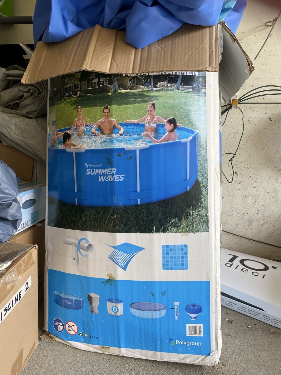 Piscine: Grande piscine / Grosses Schwimmbad – Usato da Givisiez venduto da sunshine7733 1