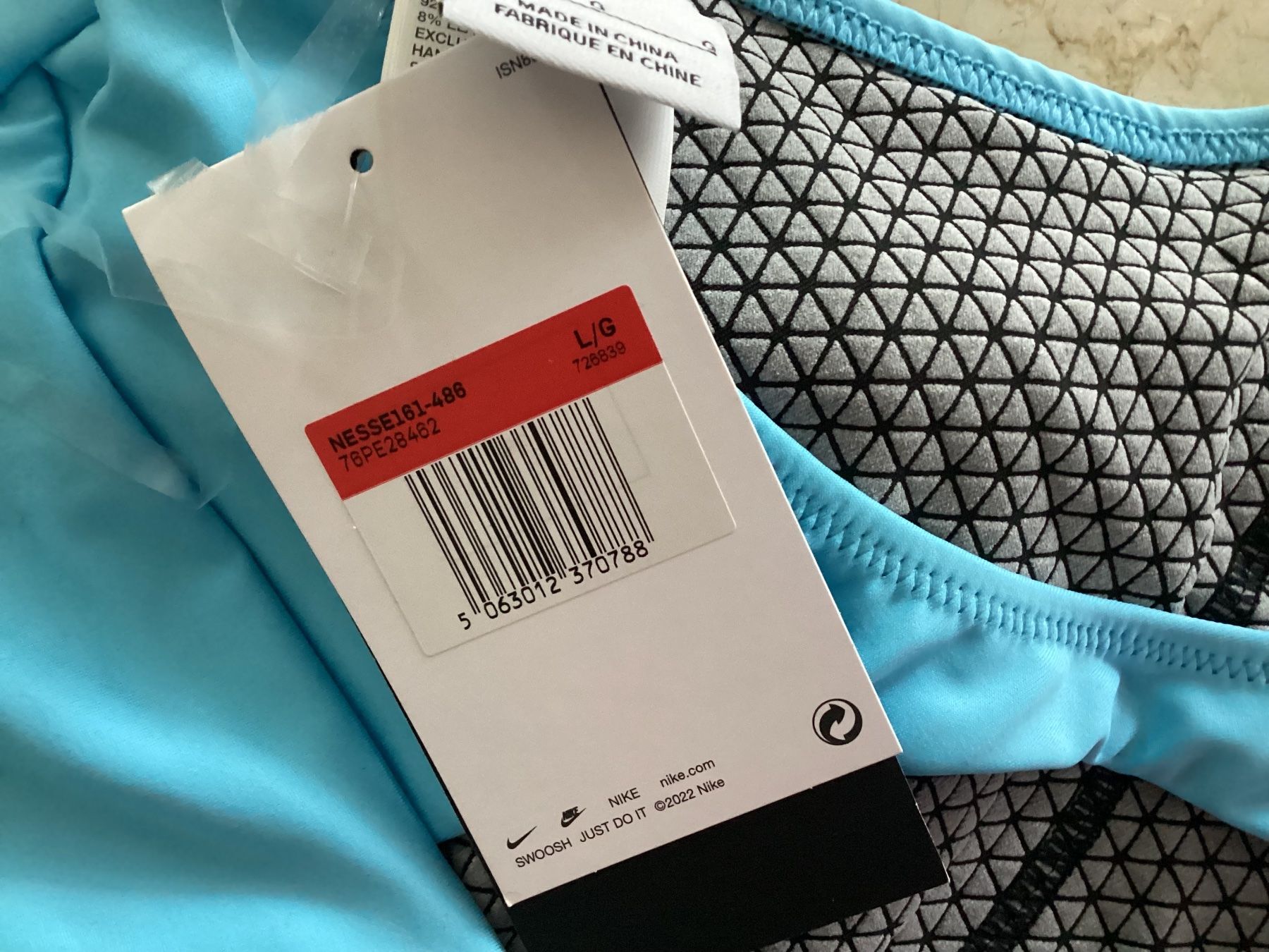 Costumi da bagno & Bikini: Nike Damen Badeanzug Badekleid – Nuovo (secondo la descrizione) da Flüelen venduto da ne08 2