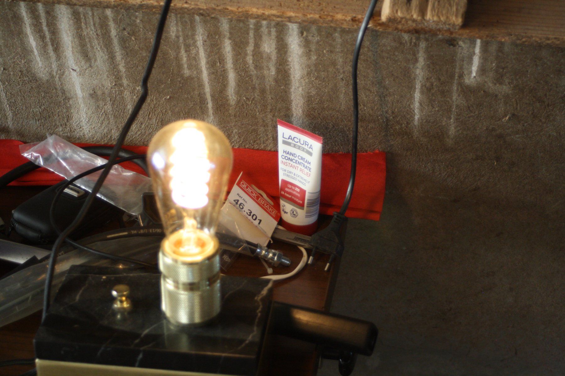 Lampade: LAMPE TOLLE DIMMBARE TISCHLAMPE – Usato da Wauwil venduto da Pneuedy 2