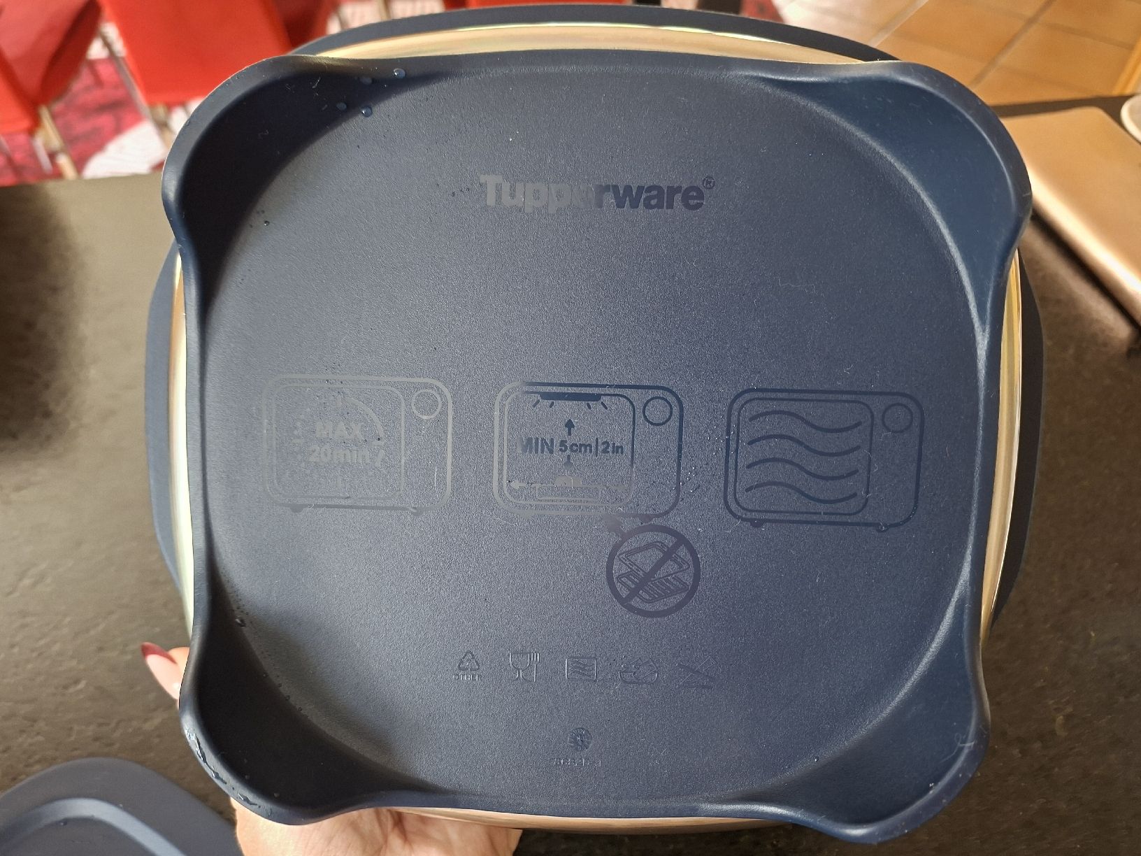 Tupperware Contenitori & Simili: Tupperware Micro Grill Pro – Nuovo (secondo la descrizione) da Meinisberg venduto da MartinaM1972 4