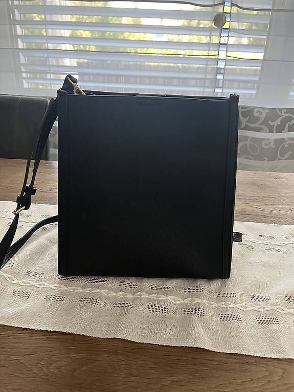 Taschen für Damen: Tasche von Seidenfelt – Gebraucht aus Möhlin von Cello22