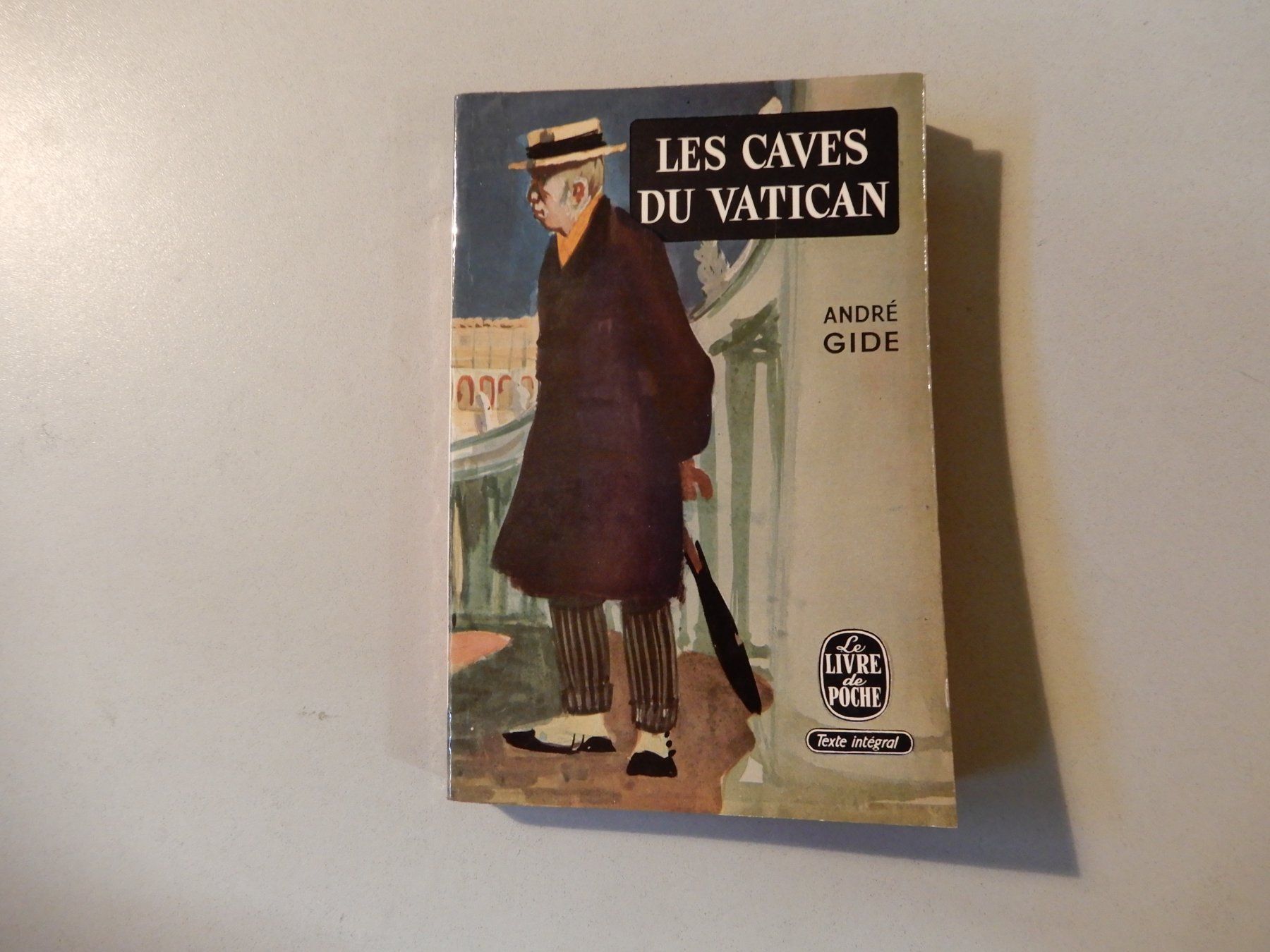 Libri: André Gide - Les caves du Vatican Buch – Usato da Erstfeld venduto da Mario_boe0