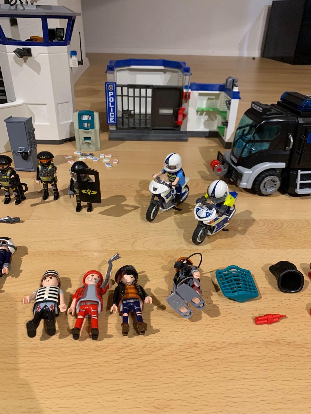 Playmobil Giocattoli: Playmobil Polizei – Usato da Sins venduto da lavani 7