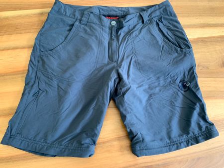 MAMMUT kurze Wanderhose / Shorts Gr. 42