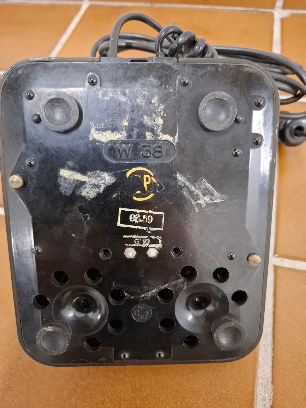 Telefoni: Schwarzes Vintage Telefon W38 – Usato da Fislisbach venduto da pea 2