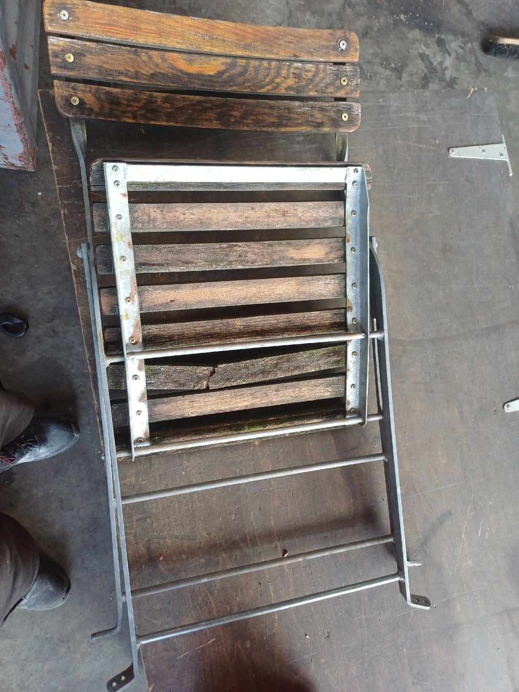 Chaises: Gartenstühle Klappbar 10 Stk.  – Défectueux à Wangenried par Recycler94 8