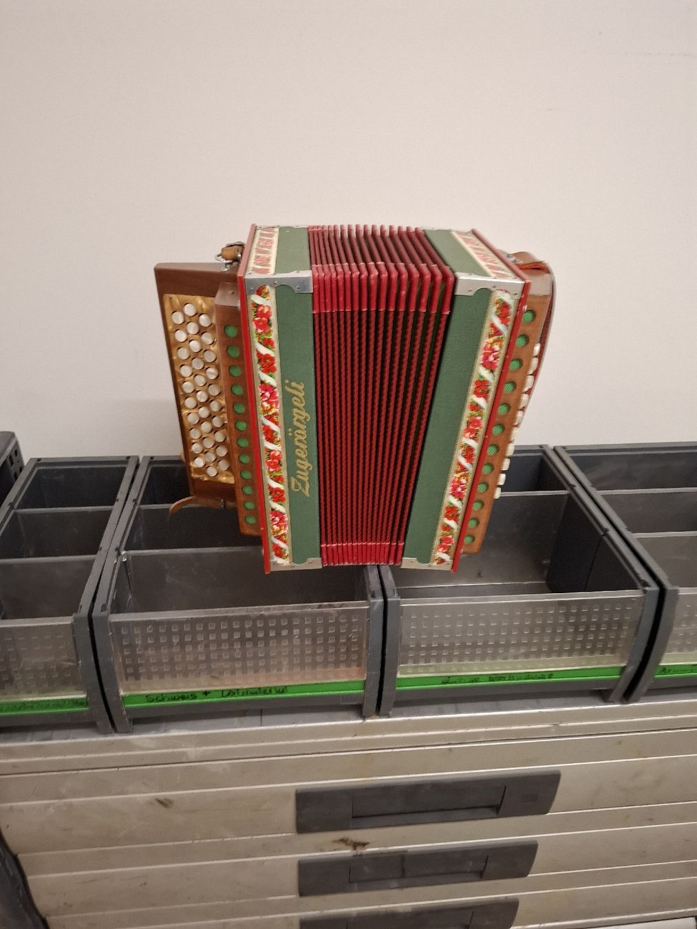 Strumenti musicali: zuger orgeli – Usato da Villeneuve venduto da BibiVintage 7