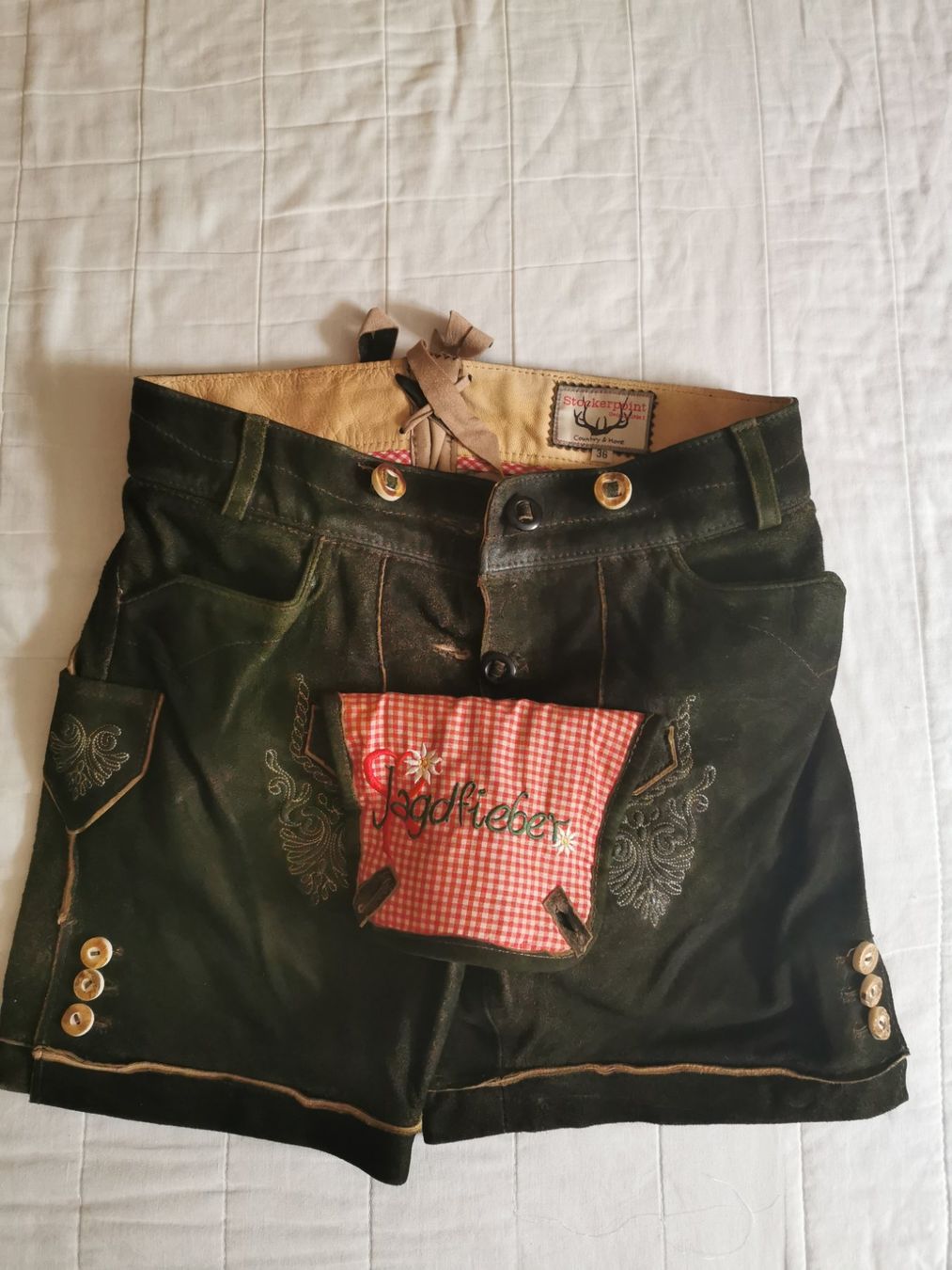 Pantaloni: Lederhosen – Usato da Davos Dorf venduto da ramona110893 2