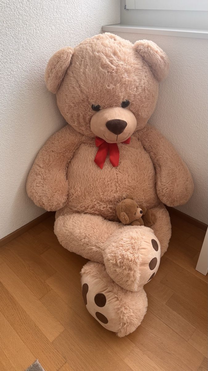 Spielzeuge: Tabbybär XXL 150cm – Gebraucht aus Rorschach von med_cg8c