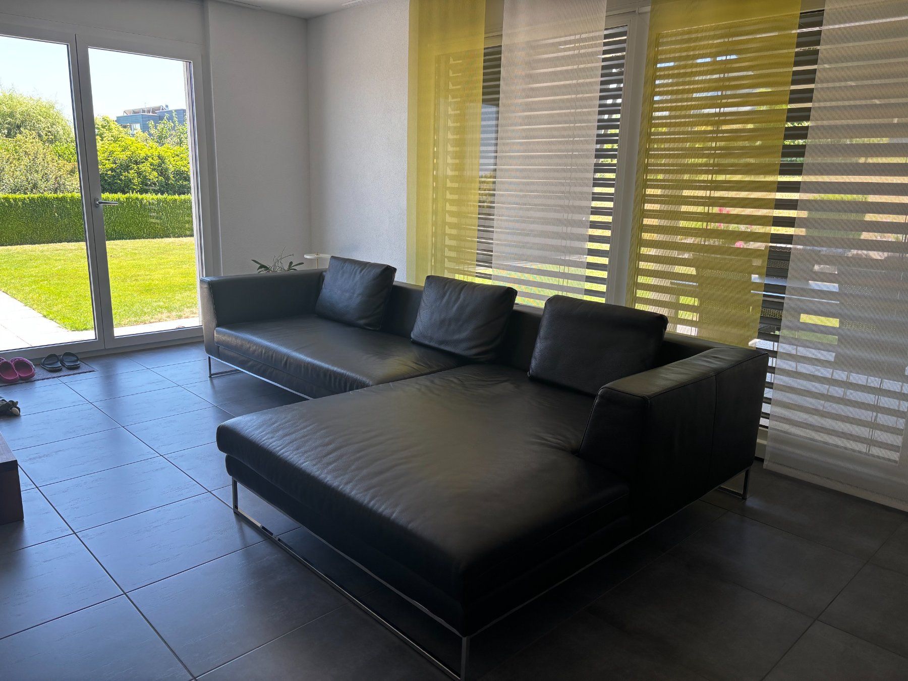 Sofas: Sofa mit Ottomane – D'occasion à Kreuzlingen par Holzwurm23 1