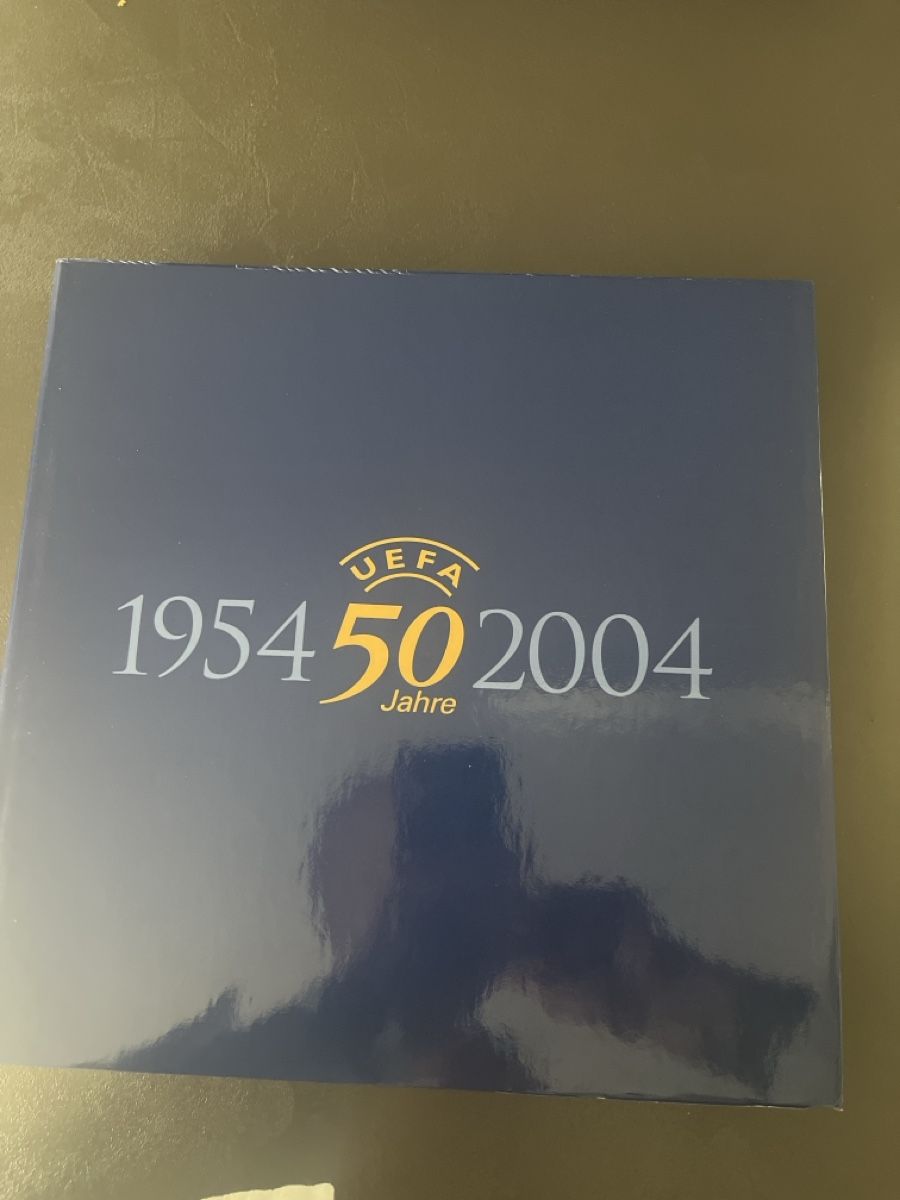 Libri: UEFA 50 jarre 1954/2004 collector – Usato da Prangins venduto da Rodard8 1