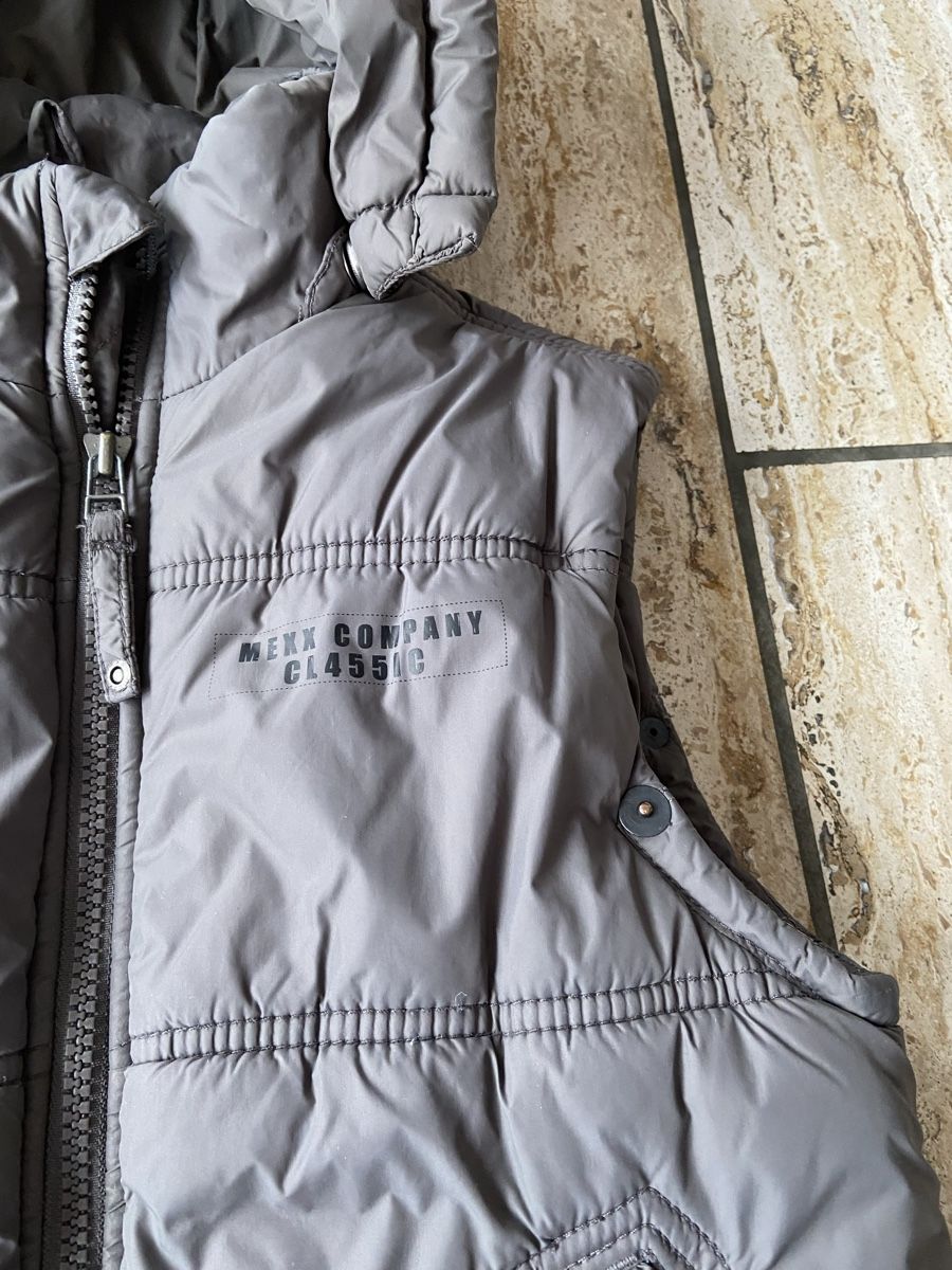 Sonstige Jungenkleidung: Mexx Gilet Grösse 122/128 – Gebraucht aus Nürensdorf von Yellowstone09 2