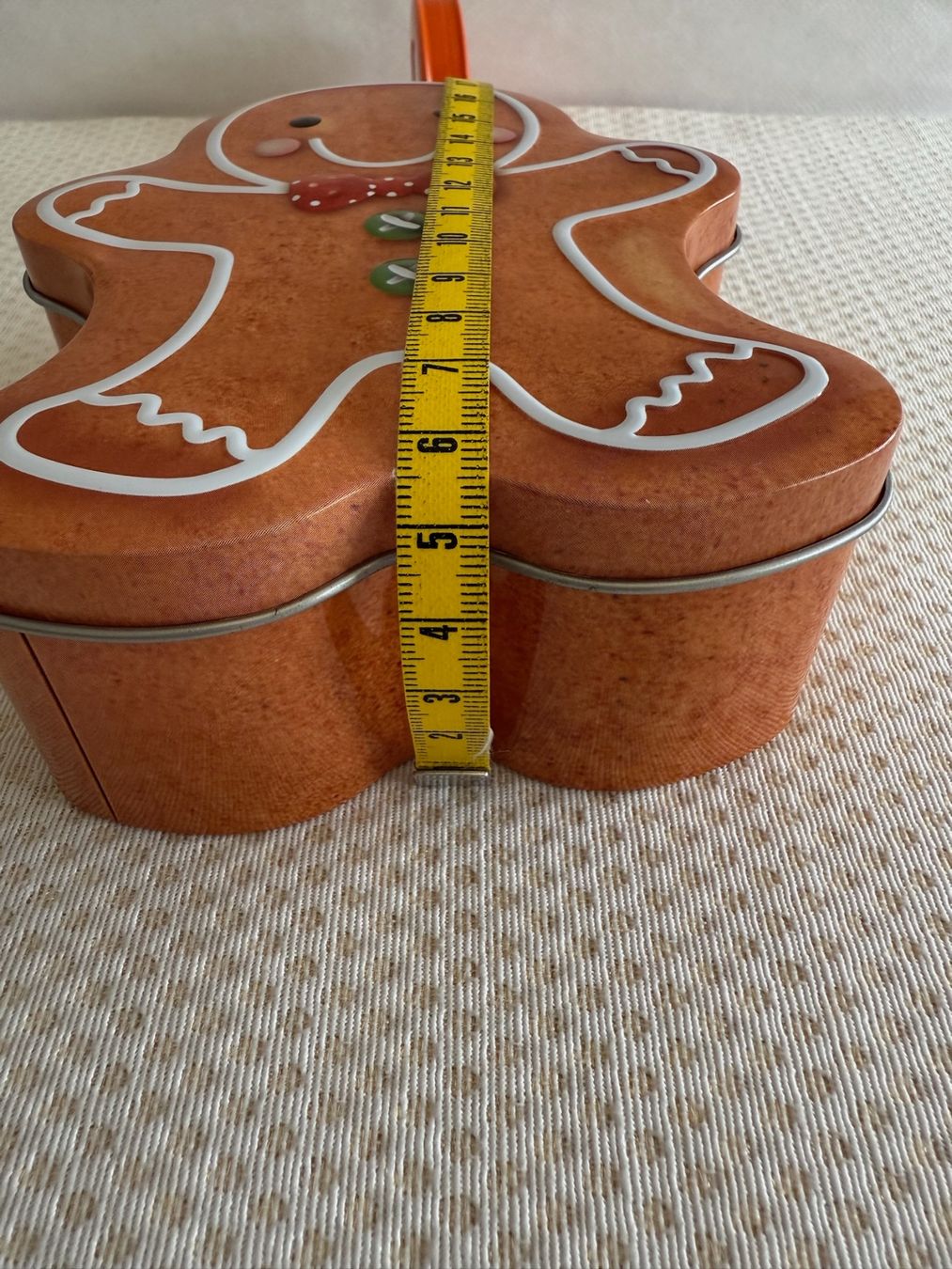 Dolce & Gabbana Contenitori & Simili: Boîte à biscuits - décor de Noël – Usato da Sion venduto da accroshoes 6