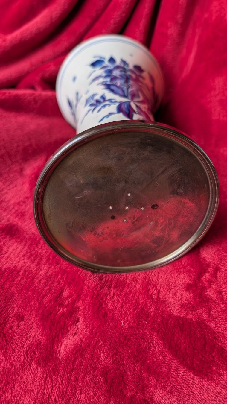 Vasen & Gefässe: Delfter Vase – Gebraucht aus Cheseaux-Noréaz von Towi 3