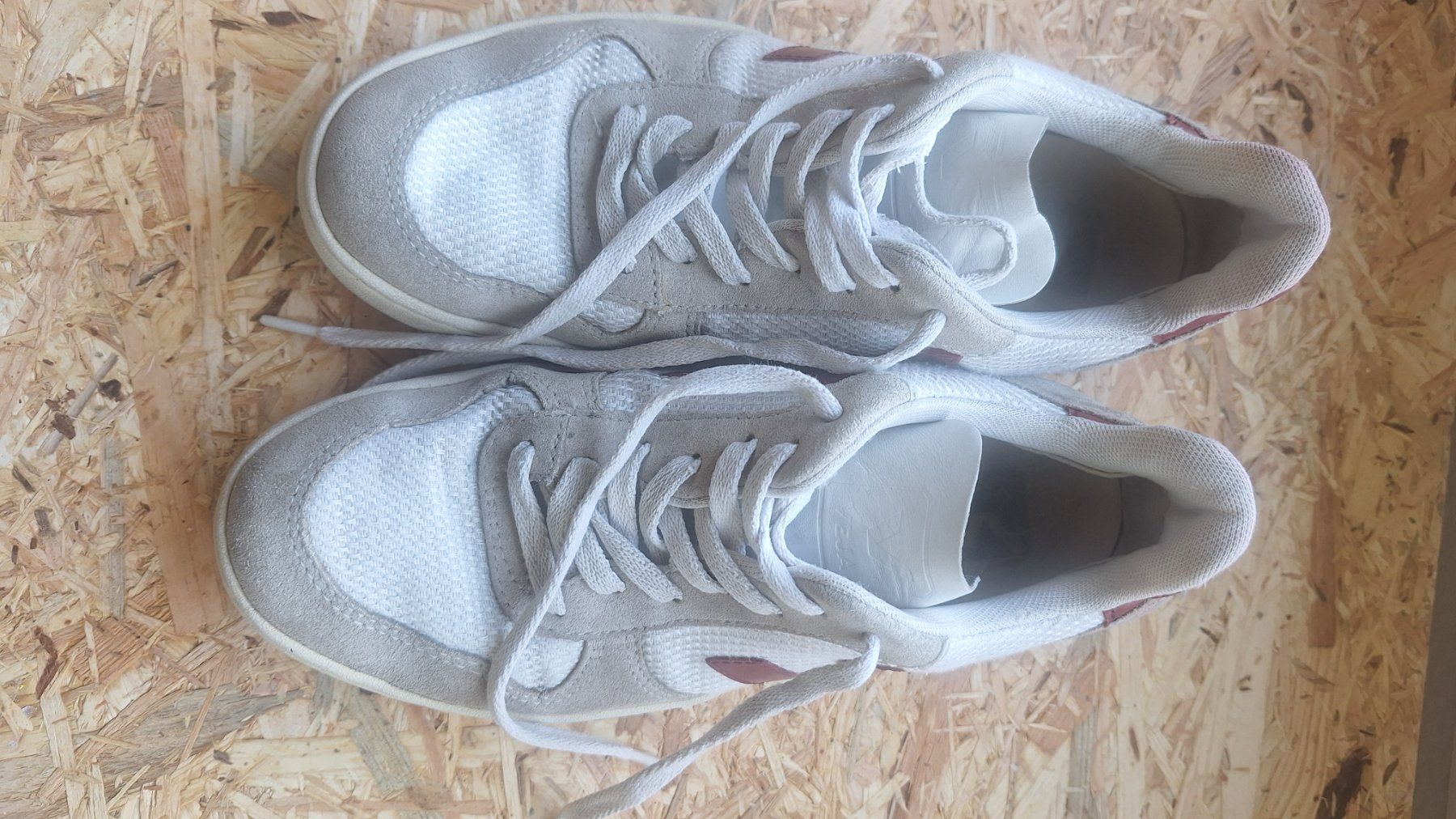 Veja Scarpe da uomo: veja gr.39 – Usato da Horw venduto da neigette 1