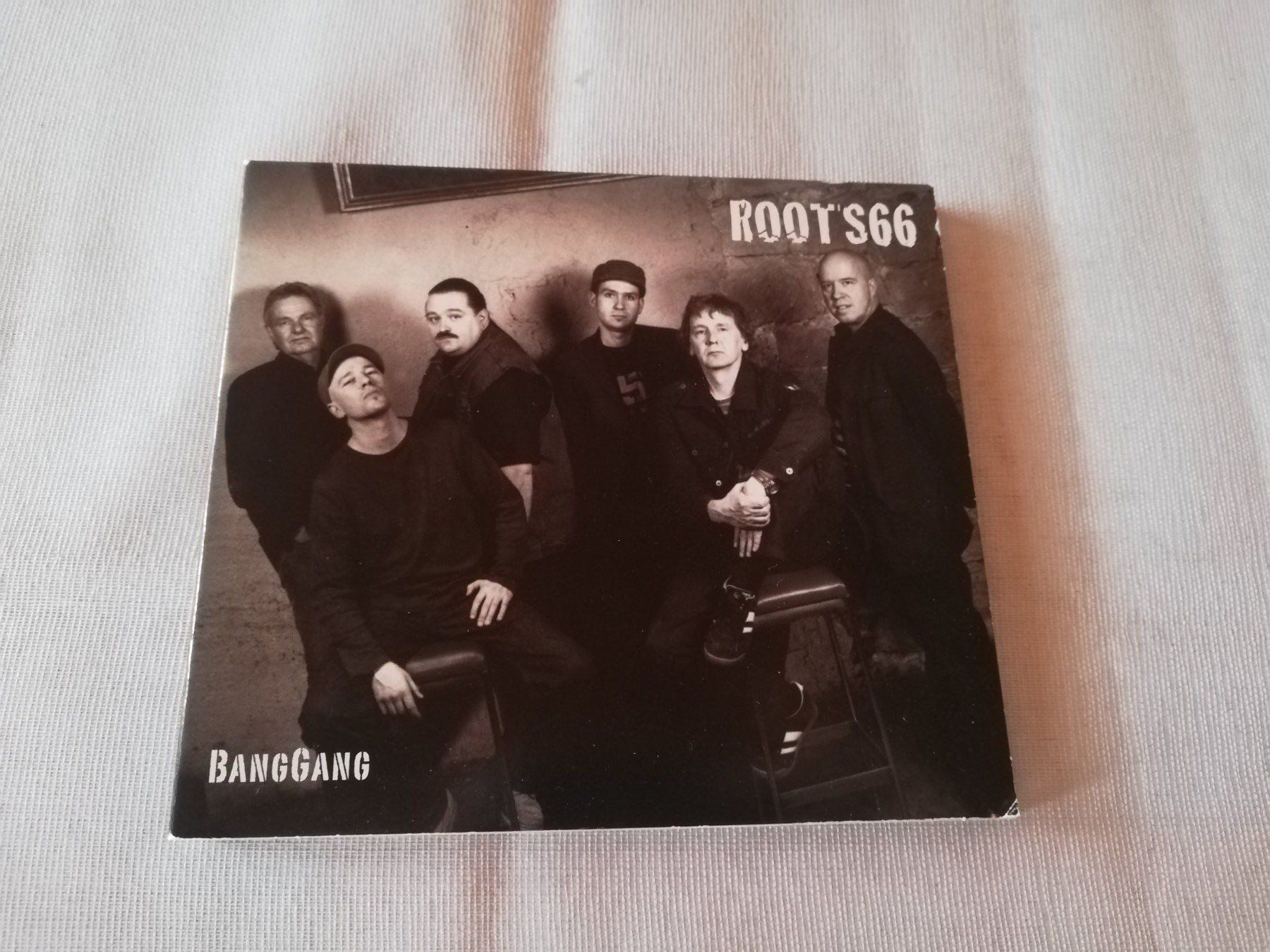 CD: ROOTS66 - BANGGANG – Usato da Bern venduto da Vinylsound.ch