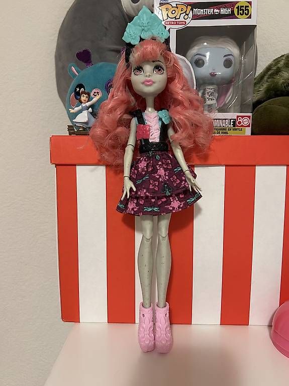 Poupées: Monster high  – D'occasion à Le Sentier par lug_s85g