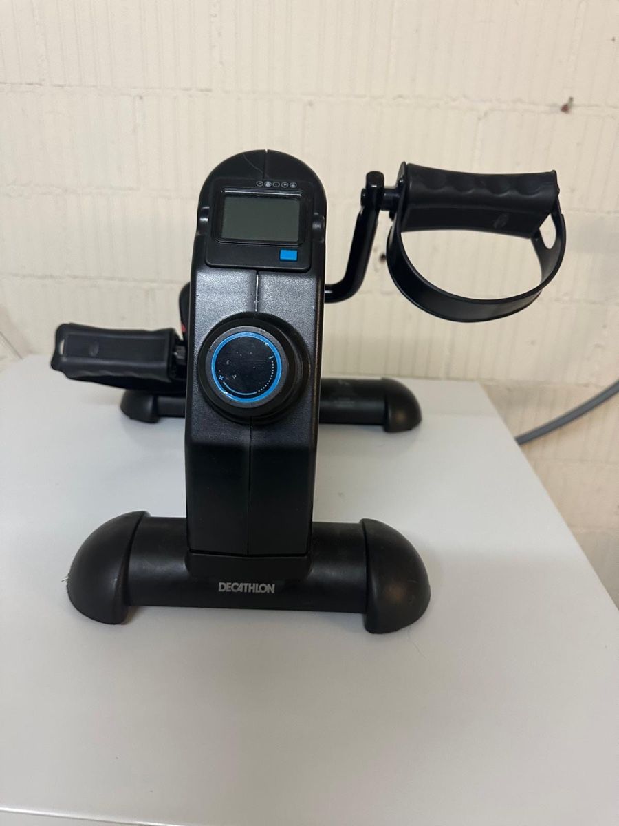 Hometrainer: DOMYOS 100 Mini-Heimtrainer – Perfekt fürs Training! – Gebraucht aus Moosseedorf von ram_c65w