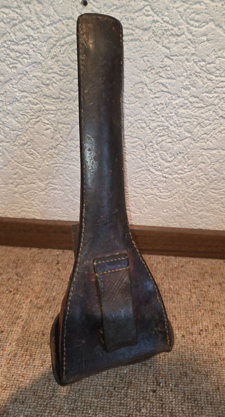 Schweizer Armee Borse: Ledertasche  CH Armee   Nr. 307 – Usato da Obermumpf venduto da oiskypoisky 1