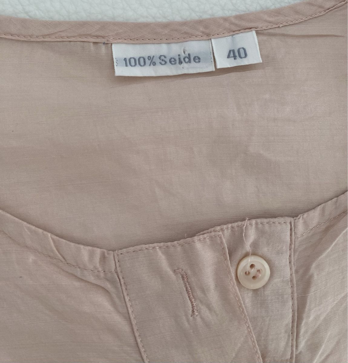 Camicette: 100% Seiden Bluse 🌸 – Usato da Opfikon venduto da Luis144 5