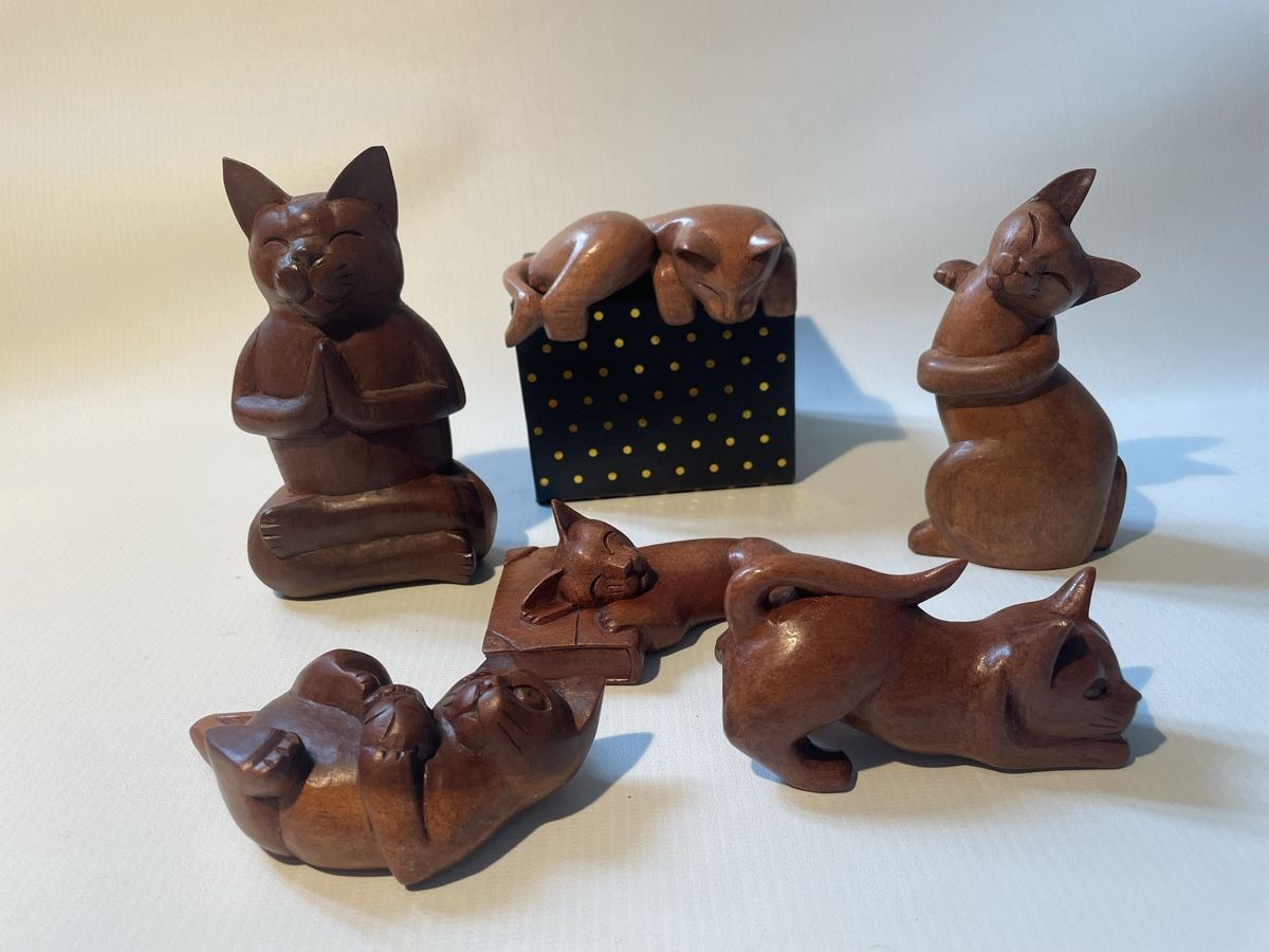 Statuette: Statues- pack 6 chats sculptés à la main – Nuovo (secondo la descrizione) da Renens VD venduto da sas_6vhd