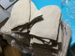 95 bonnets en liquidation â 0.50