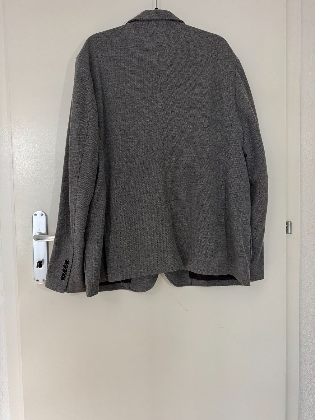 C&A Giacche: Veste Blazer homme gris C&A Taille 28 – Usato da Yvonand venduto da log_t9ks 1
