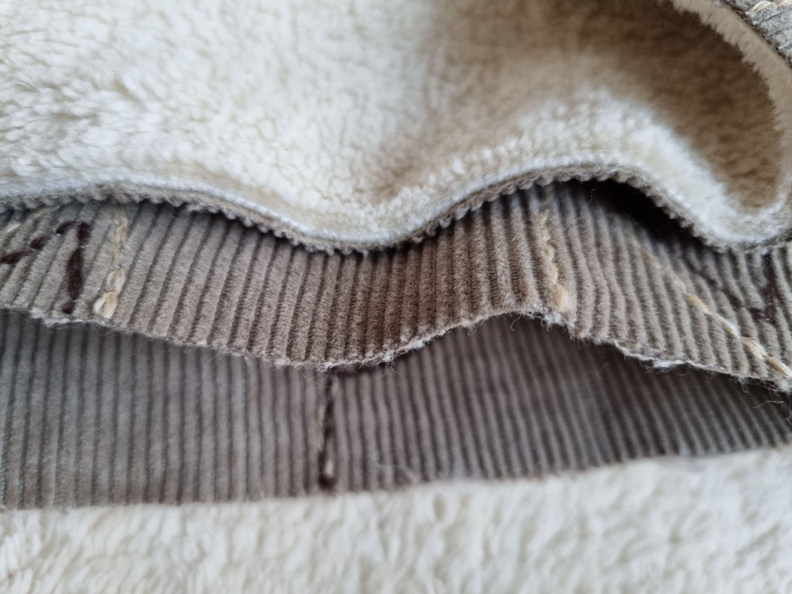 Stoffe: Cord-Jackenstoff mit Teddy – Neu (gemäss Beschreibung) aus Herisau von Kereanna 1