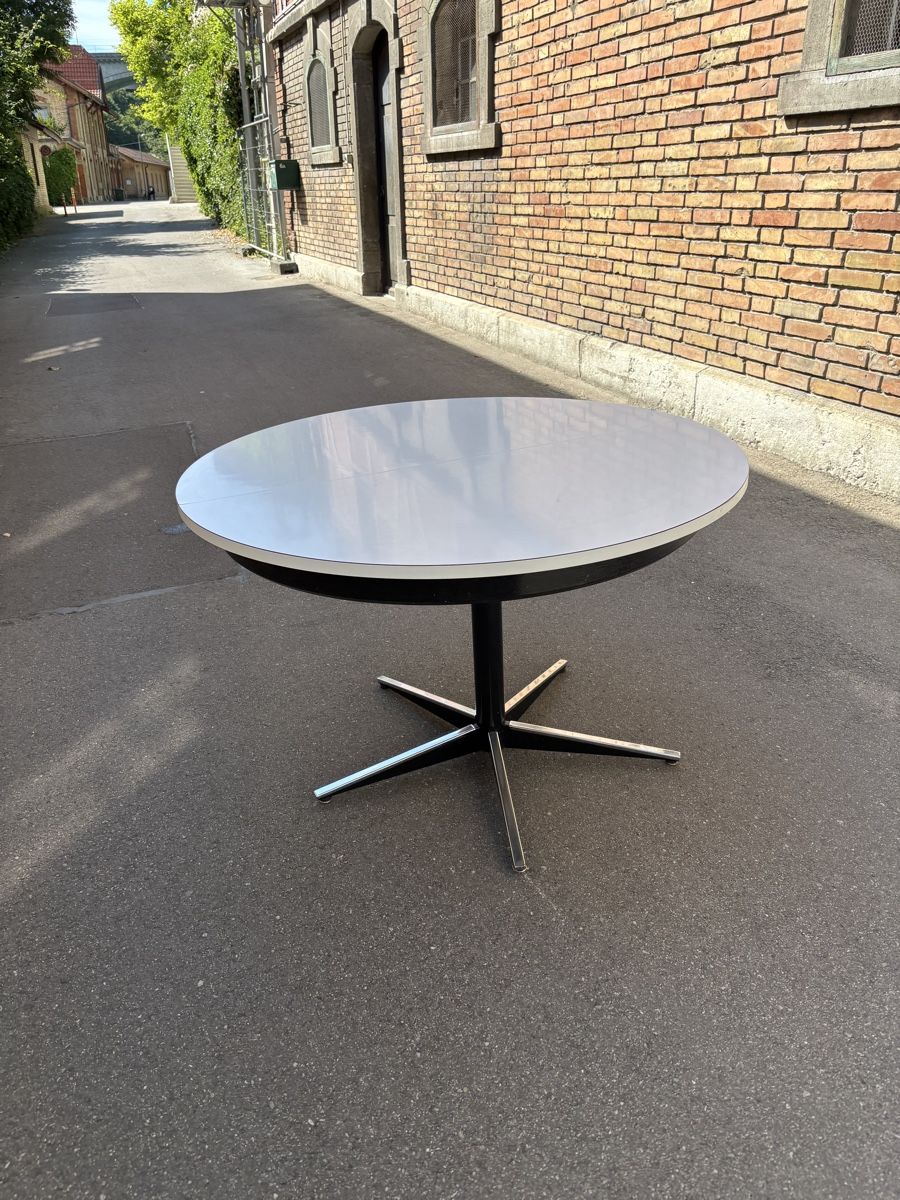 Tavoli: Ausziehtisch von SEM Willisau – Usato da Bern venduto da winkelbern 2
