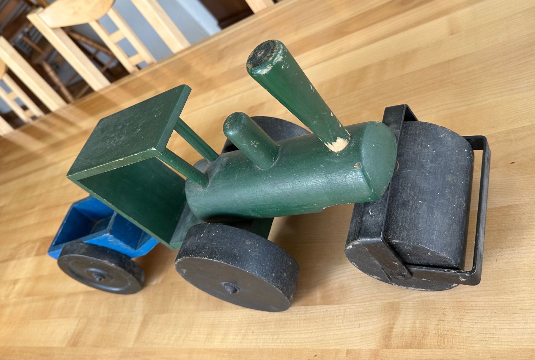 Kit di modellismo & Modellini statici: Dampfwalze Holz mit Anhänger – Usato da Zürich venduto da ruedigg 1