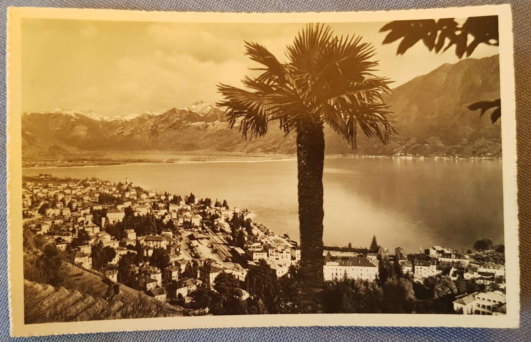Cartoline postali: Locarno 1949 – Usato da Melchnau venduto da Fishel