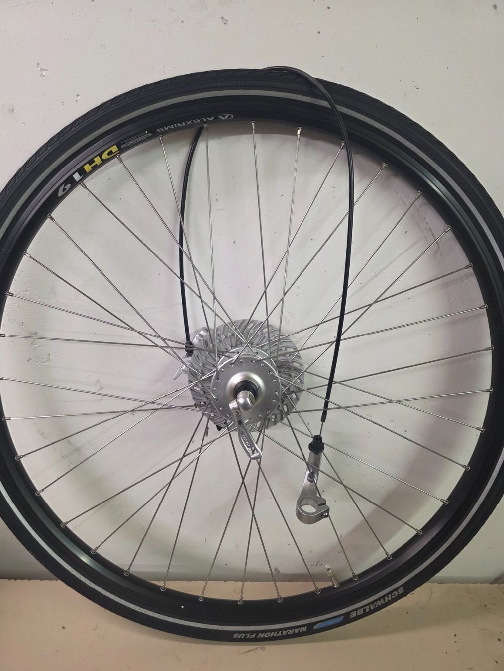 Shimano Pezzi di ricambio: Shimano Vorderrad 28 – Usato da Buchs SG venduto da MATGEOMAR 1