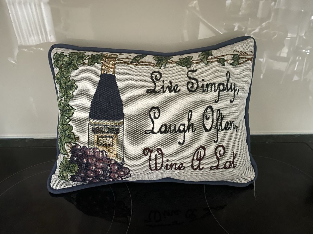 Cuscini: Decorative throw Pillow – Nuovo (secondo la descrizione) da Buttikon SZ venduto da trzurigo