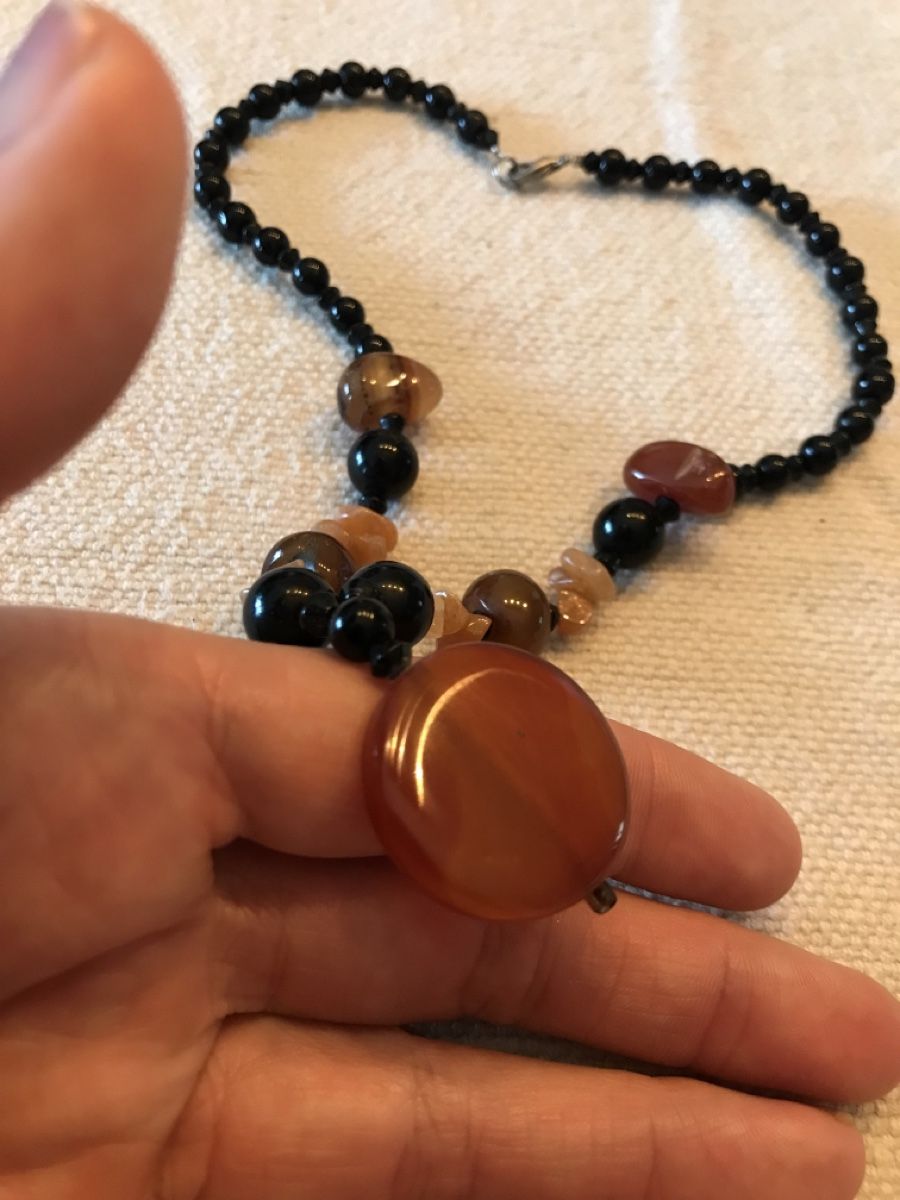 Catenine: Collier en pierres naturelles agate noire et cornaline – Nuovo (secondo la descrizione) da Grimisuat venduto da eliseba88 2