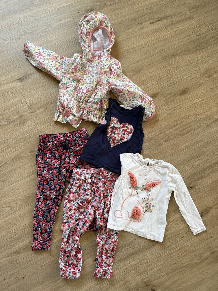Lotti & Set di vestiti: Sommerkleiderset Mädchen 98/104 – Usato da Wolfhalden venduto da marcap9427 1