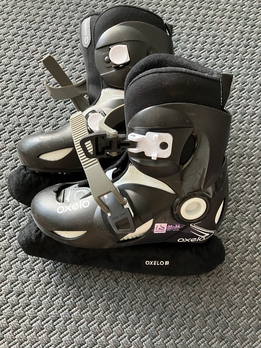 Decathlon Pattini da ghiaccio: Schlittschuhe  – Usato da Spiez venduto da Aubes73