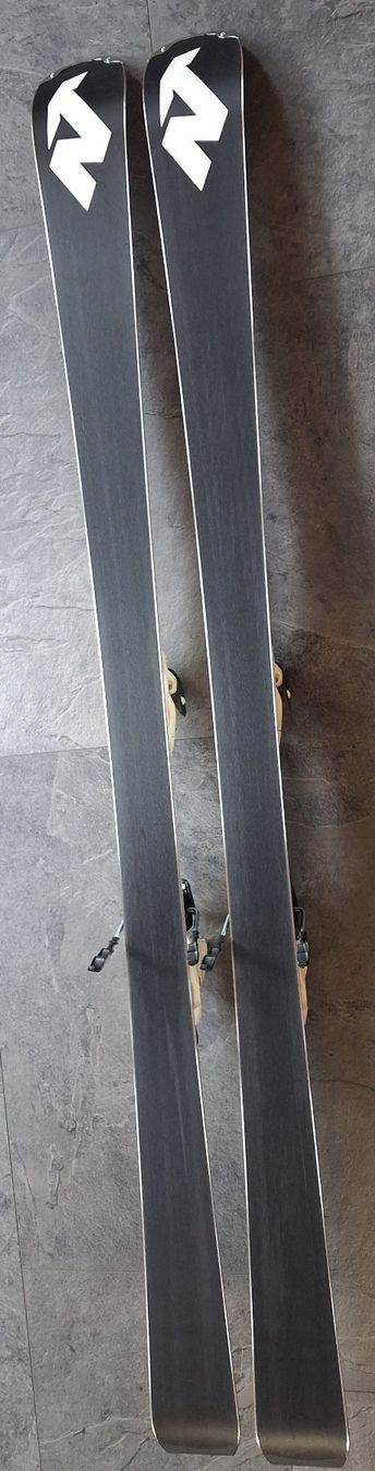 Skis: Ski, Alpinski – Gebraucht aus Trubschachen von MarianneJ01 1