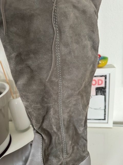 Baldinini Scarpe da donna: BALDININI Stiefel Velours Glatt Leder Grau 40 – Usato da Zuerich venduto da Moochie 3