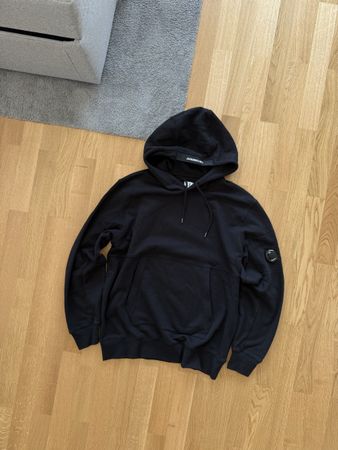 Sweatshirt C.P. Company noir taille XL état neuf