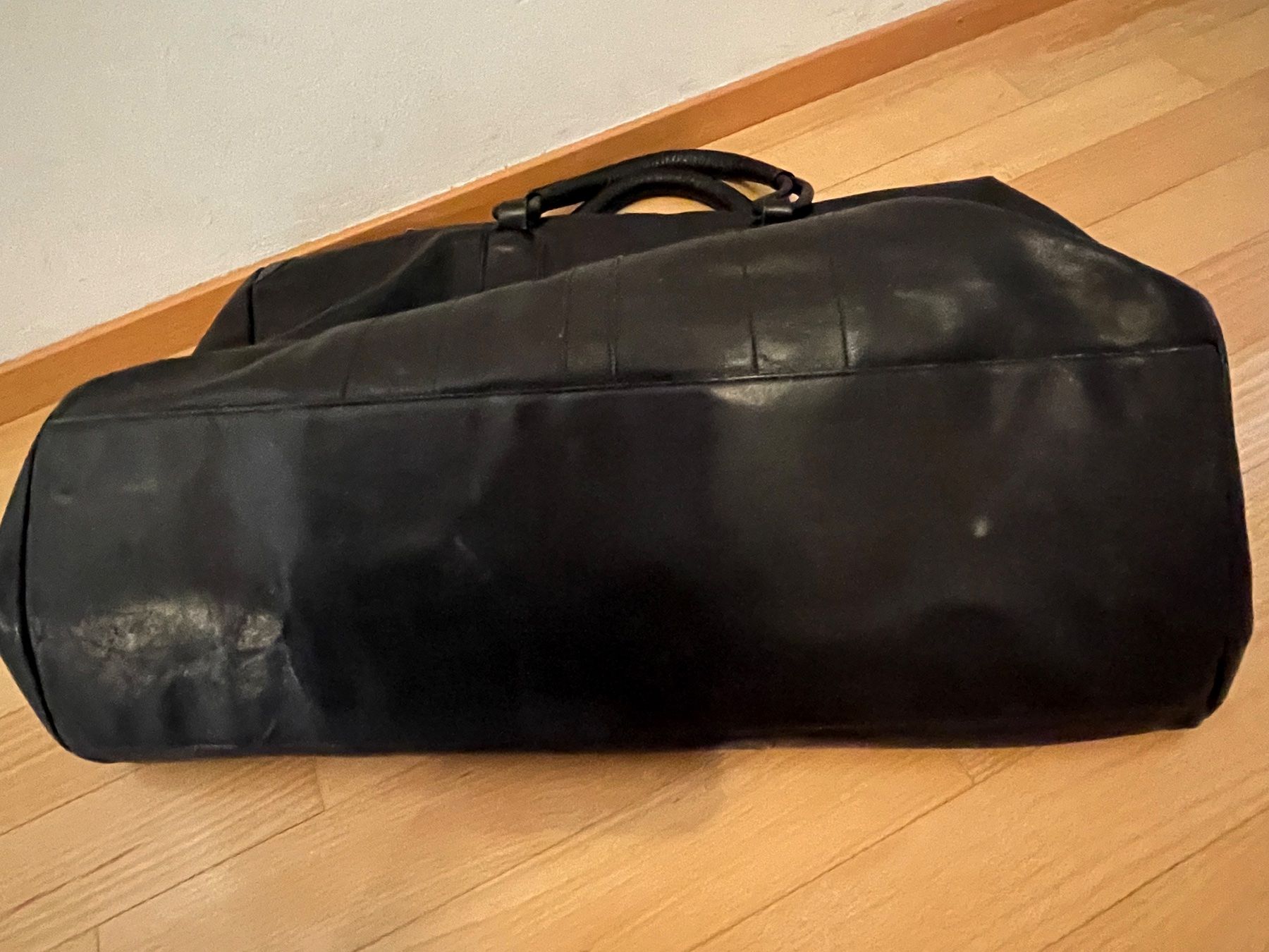Borse: Schwarze Reisetasche aus Leder, Weekender – Usato da St. Gallen venduto da yanik020505 6
