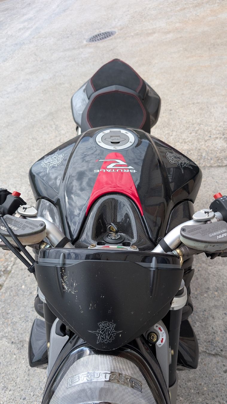 MV Agusta Route: mv agusta b4 brutale 910 r – D'occasion à oberembrach par hel_f97f 5