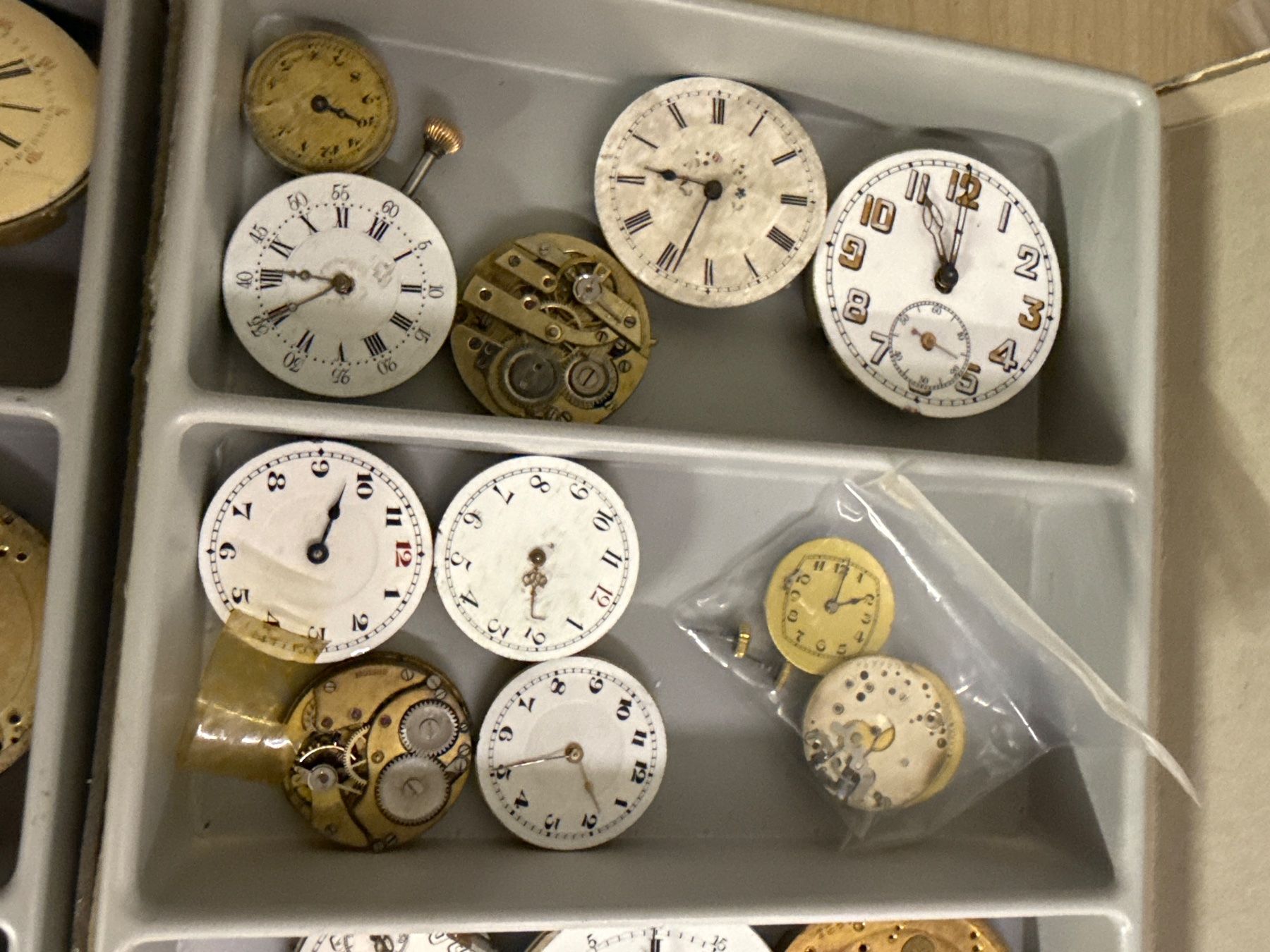 Orologi: Taschenuhr Ersatzteile – Difettoso da Pfeffingen venduto da Allhandelklgwatches 1