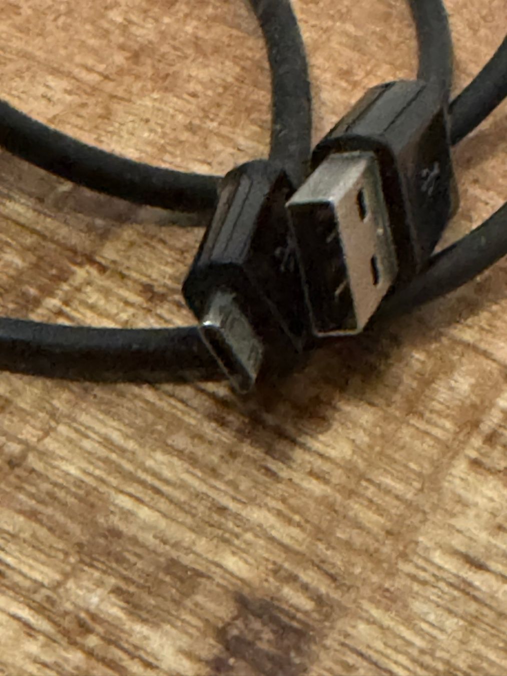 Cavi: USB Kabel, Micro USB, 2 Stk., Top Zustand – Usato da Uhwiesen venduto da mic_kd6g 3