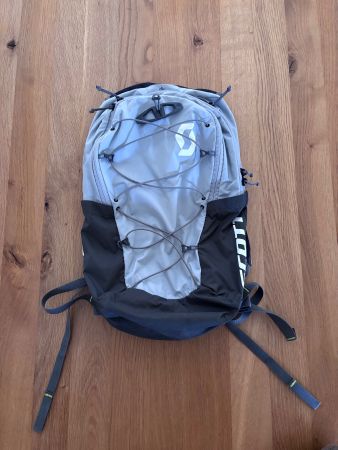 Scott Trail Lite Evo FR 14.0 – grauer Bike‑Rucksack